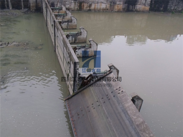 陕西渭南jhfb水力液压翻板闸坝设计混凝土翻板闸门