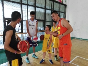 西安幼儿篮球培训机构